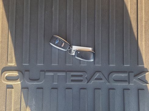 Used 2022 Subaru Outback Touring image 33