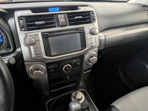 Used 2014 Toyota 4Runner 4WD image 10