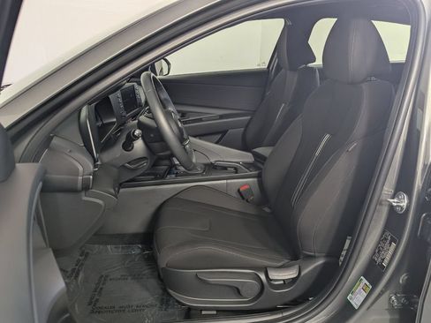 Certified 2026 Hyundai Elantra Sport FWD image 13