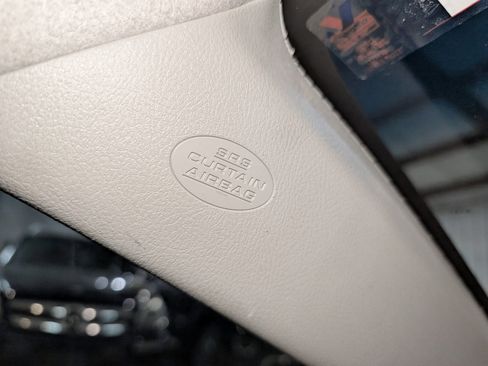 Used 2010 Toyota Corolla LE image 40