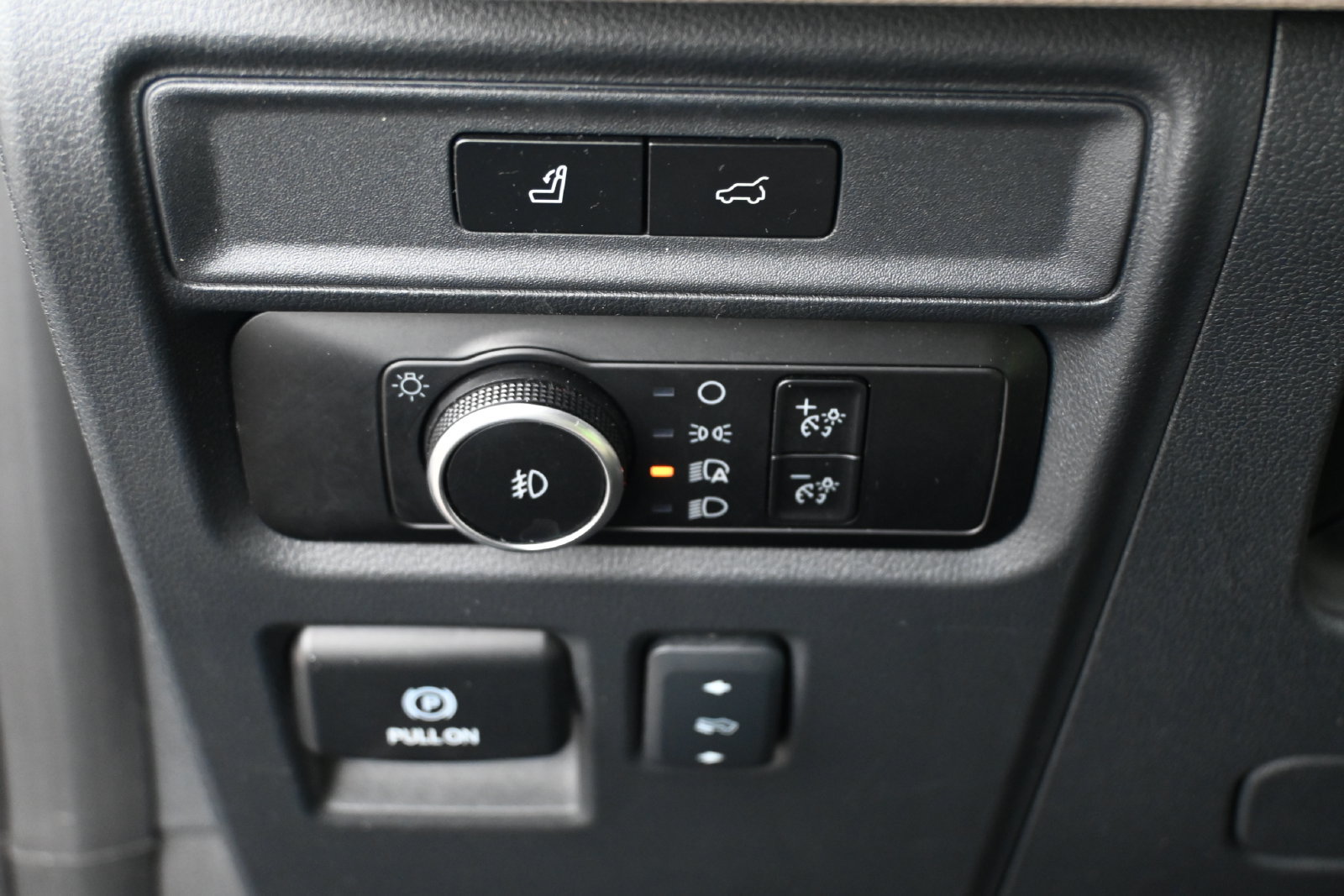 Used 2024 Ford Expedition Max Limited RWD image 11