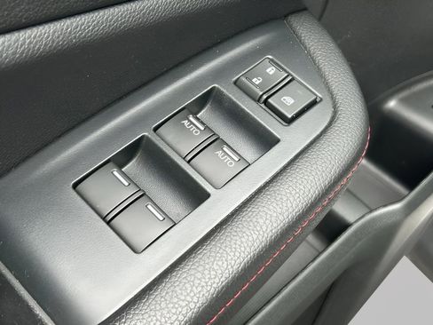 Used 2024 Honda Passport Black Edition image 13