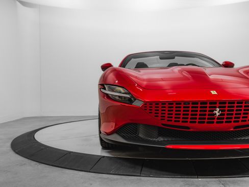 Certified 2025 Ferrari Roma Spider image 47