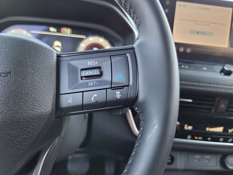 Used 2026 Nissan Rogue SL AWD/4WD image 29