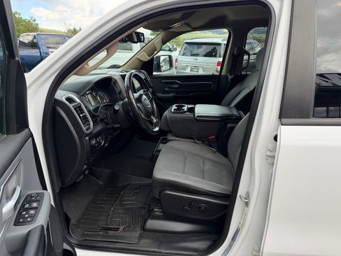Used 2019 RAM 1500 Big Horn AWD/4WD image 11