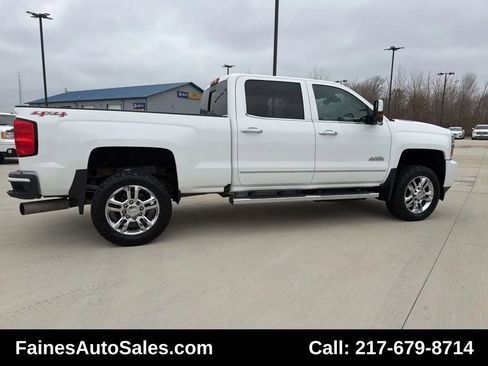 Used 2016 Chevrolet Silverado 2500 High Country w/ Duramax Plus Package image 22