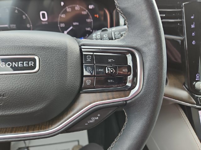 Used 2023 Jeep Grand Wagoneer 4WD w/ Rear Seat Video Group 1 image 20