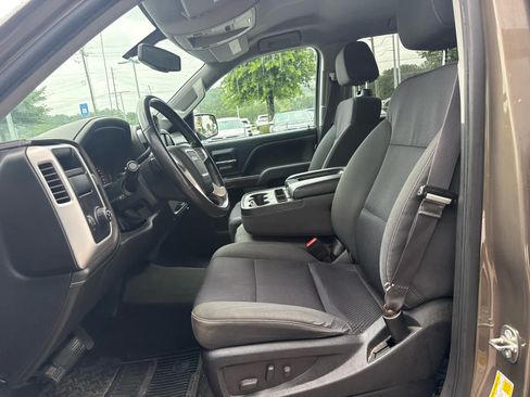 Used 2015 GMC Sierra 1500 SLE w/ SLE Value Package RWD image 16