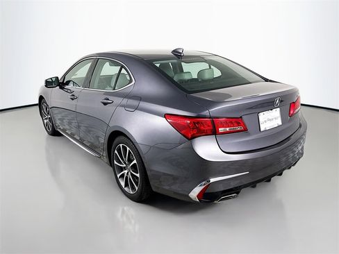 Used 2018 Acura TLX V6 w/ Technology Package image 3