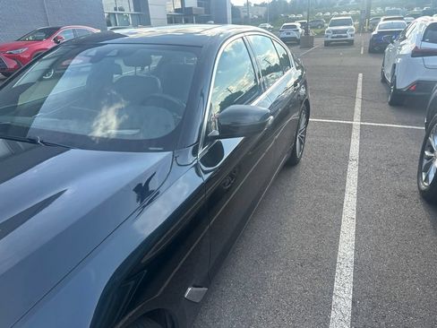 Used 2017 BMW 540i xDrive AWD/4WD image 4