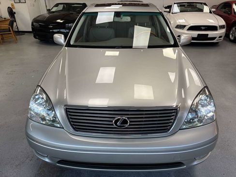 Used 2003 Lexus LS 430 image 10