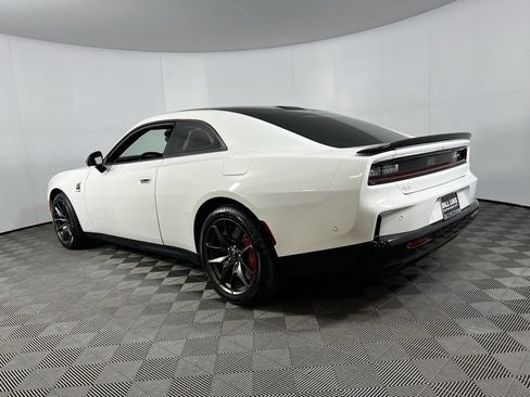 Used 2024 Dodge Charger R/T Scat Pack w/ Plus Group image 9