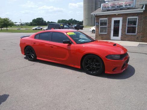 Used 2021 Dodge Charger GT w/ Blacktop Package image 3