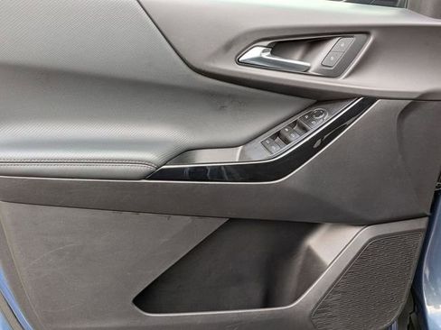 Used 2025 Chevrolet Equinox LT image 14