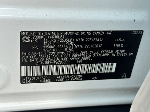 Certified 2023 Toyota RAV4 LE image 27