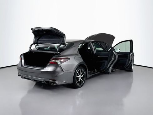Used 2023 Toyota Camry SE w/ Convenience Package FWD image 23
