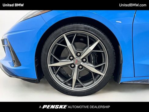 Used 2023 Chevrolet Corvette Stingray Preferred Cpe w/ 2LT RWD image 2