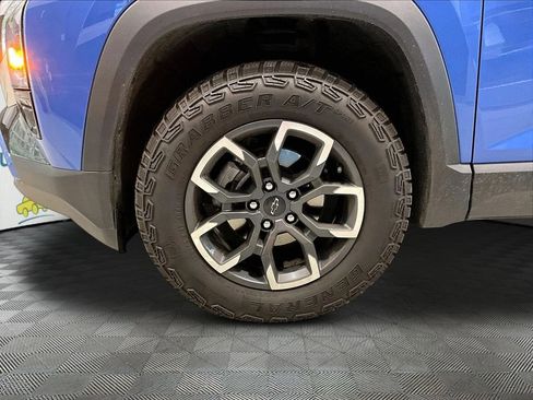 Used 2025 Chevrolet Equinox ACTIV w/ Safety and Technology Package AWD/4WD image 29