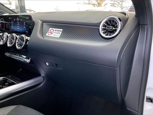 Used 2025 Mercedes-Benz GLA 250 GLA 250 image 19