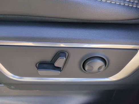 New 2026 RAM 1500 Laramie w/ Night Edition AWD/4WD image 17