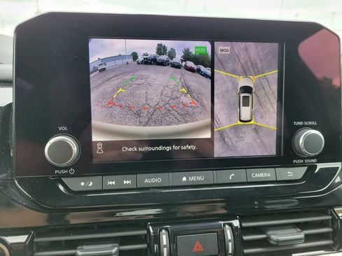 Used 2024 Nissan Pathfinder Rock Creek image 38