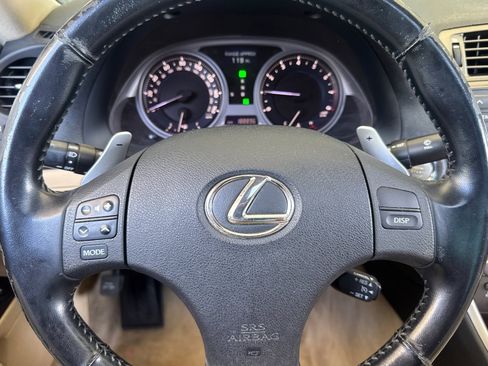 Used 2007 Lexus IS 250 RWD image 10