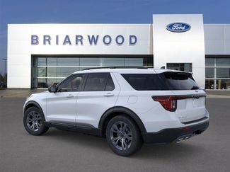 New 2026 Ford Explorer Active w/ Active Comfort Package AWD/4WD video 4