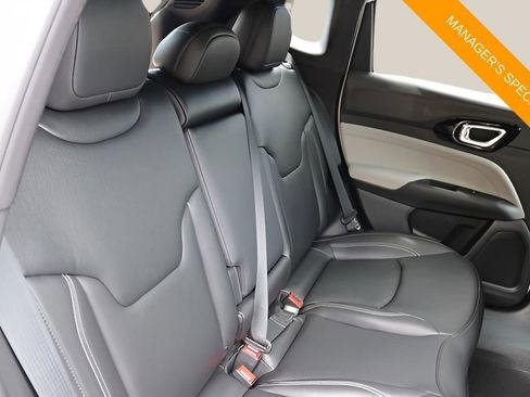 New 2026 Jeep Compass Limited image 17