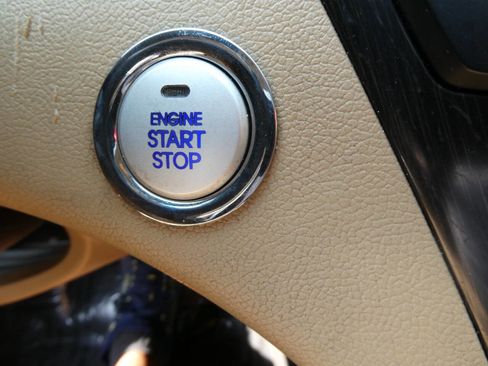 Used 2013 Hyundai Sonata Limited image 15