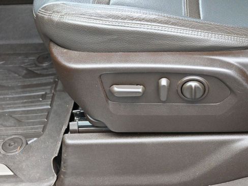 Used 2020 GMC Sierra 3500 Denali w/ Denali Ultimate Package image 14