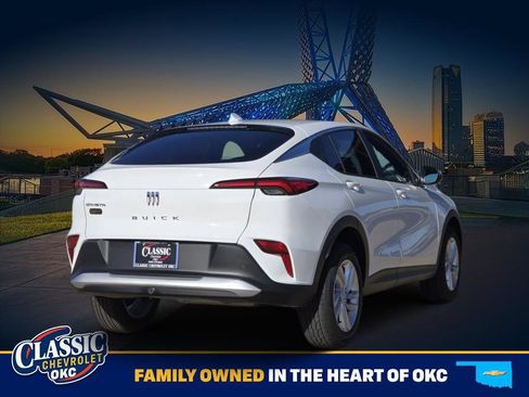 Used 2026 Buick Envista Preferred image 7