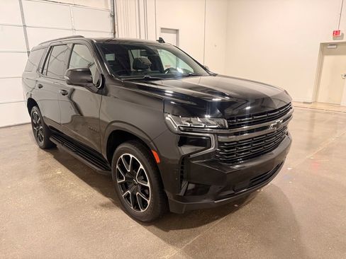 Used 2022 Chevrolet Tahoe RST w/ Luxury Package image 3