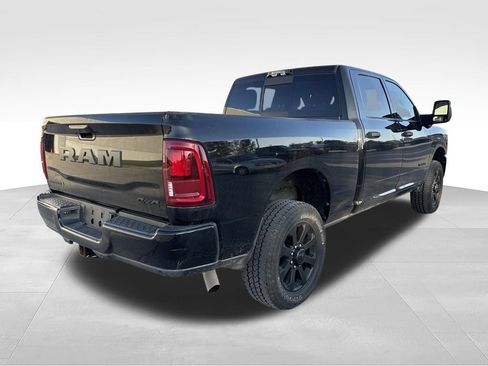 Used 2025 RAM 2500 Big Horn AWD/4WD image 5