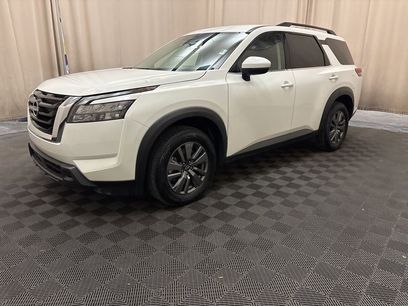 Used 2025 Nissan Pathfinder SV