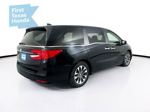 Used 2024 Honda Odyssey EX-L image 7