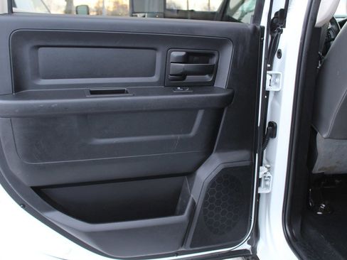 Used 2017 RAM 5500 Tradesman w/ Max Tow Package image 27