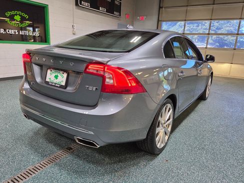 Used 2018 Volvo S60 T5 Inscription Platinum AWD/4WD image 11