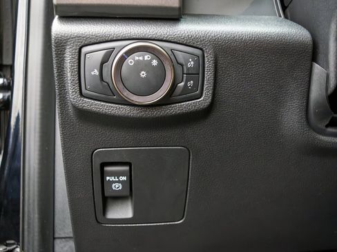 Used 2019 Ford F150 Raptor image 25