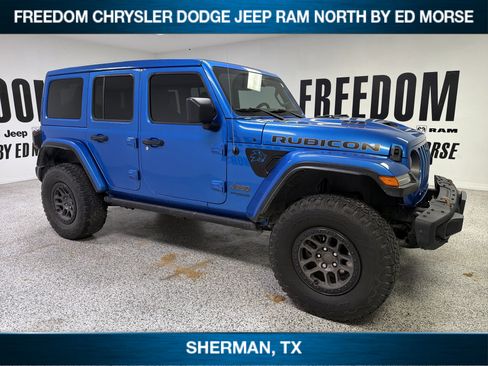 Used 2022 Jeep Wrangler Unlimited Rubicon w/ Xtreme Recon 35" Tire Package AWD/4WD image 3
