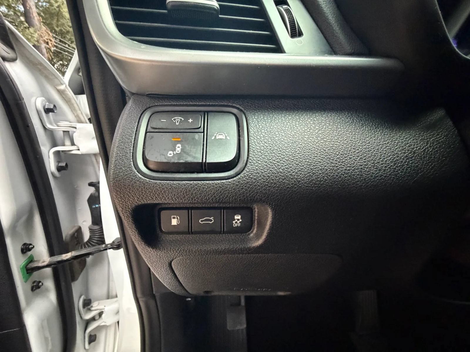 Used 2019 Kia Optima LX FWD image 19