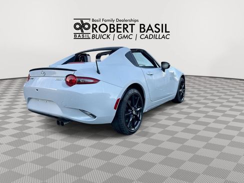 Used 2019 MAZDA MX-5 Miata RF Club w/ I-ACTIVSENSE Sport Package RWD image 8