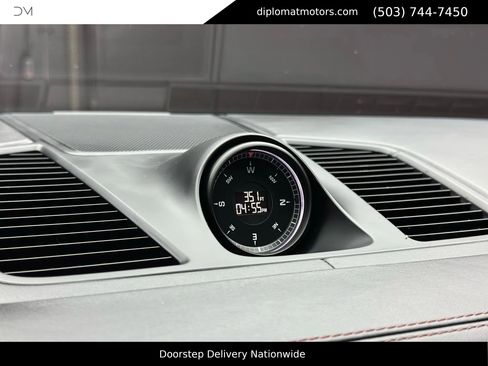 Used 2022 Porsche Cayenne Turbo w/ Performance Package (PG2) image 35