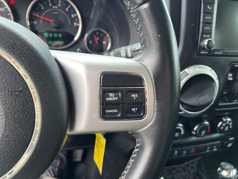 Used 2017 Jeep Wrangler Unlimited Sahara w/ Quick Order Package 24E Chief AWD/4WD image 21