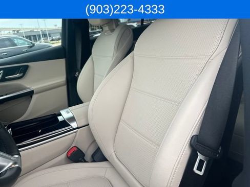 Used 2026 Mercedes-Benz GLC 300 image 35
