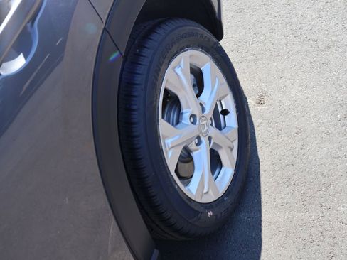 Certified 2024 Honda HR-V LX image 31