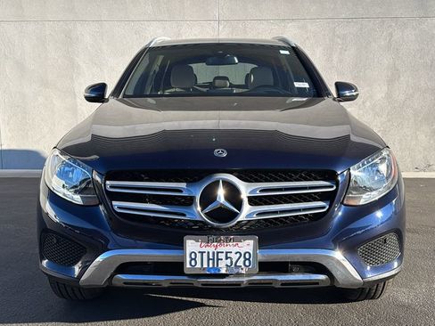 Used 2017 Mercedes-Benz GLC 300 image 2