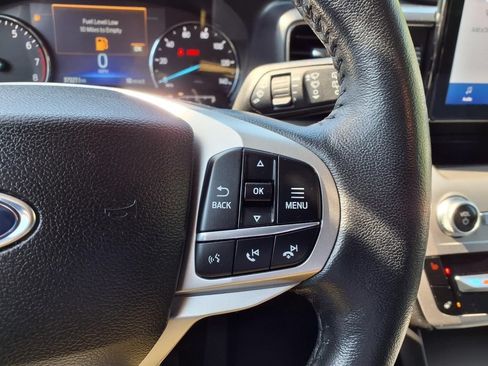 Certified 2023 Ford Explorer XLT w/ Equipment Group 202A AWD/4WD image 19