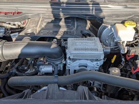 Used 2019 RAM 1500 Limited image 41