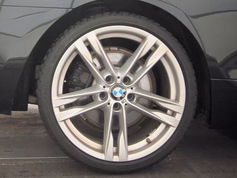 Used 2016 BMW 650i Convertible RWD image 9