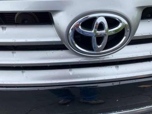 Used 2013 Toyota Highlander Plus AWD/4WD image 21